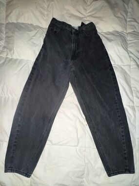 Zara “The Petit Slouchy” High-Rise Barrel Jeans